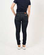 Jean Femenino Skinny Fit | Denim Premium Ajustado Negro