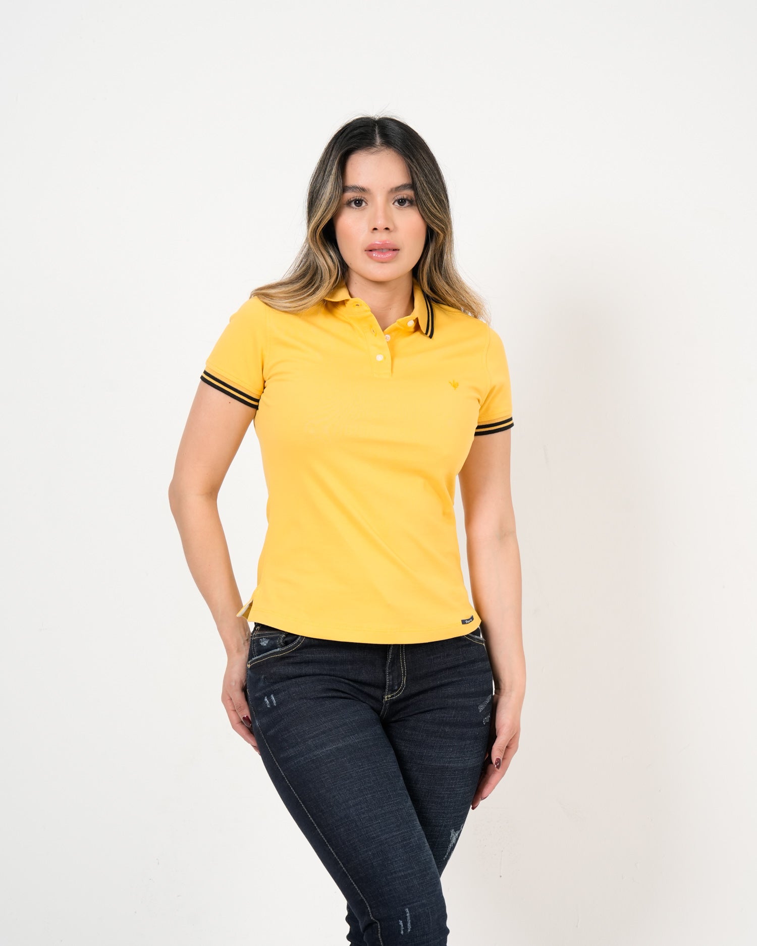 Polo Femenino Manga Corta | Algodón Premium Amarillo con Ribete Negro
