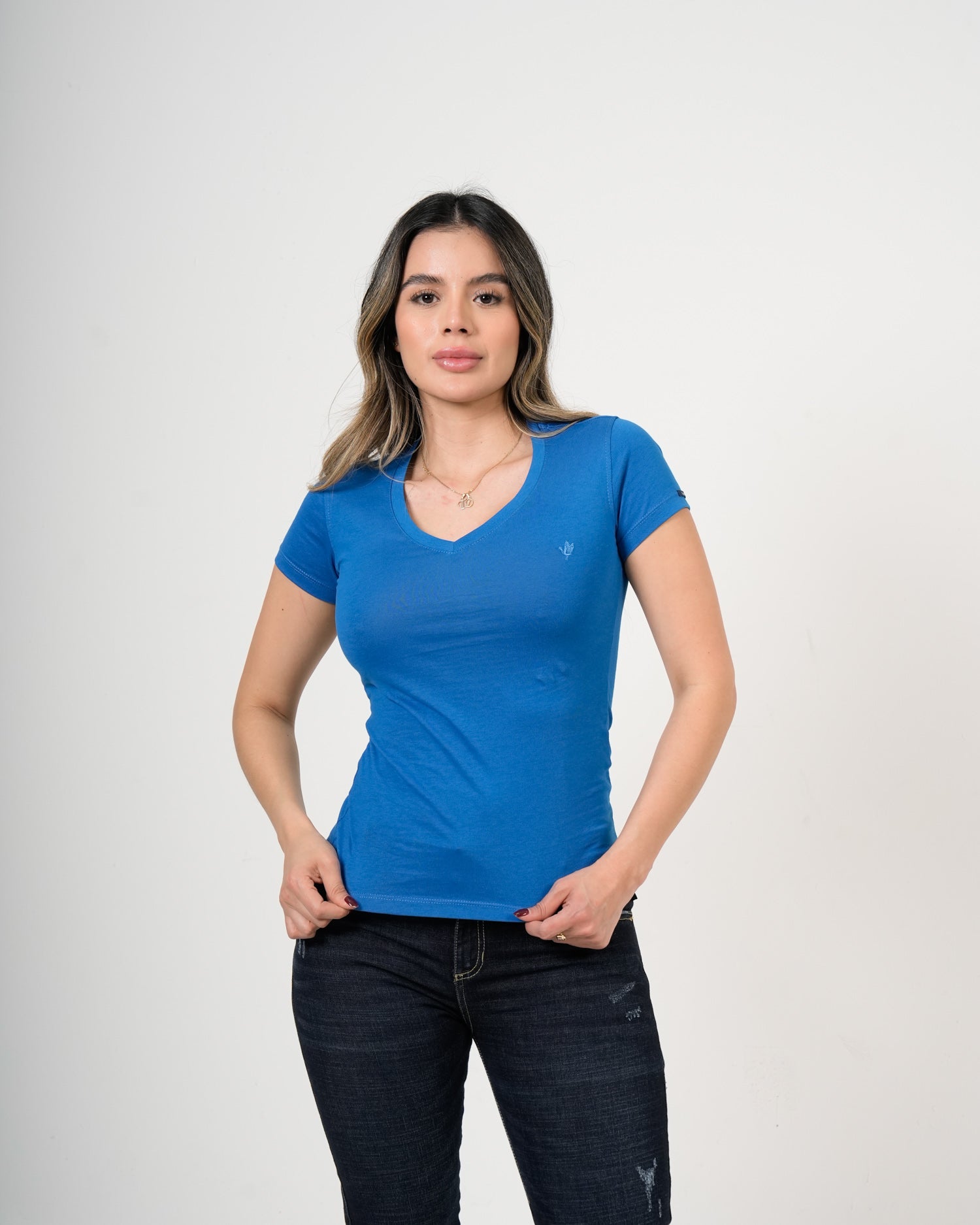 Camiseta Femenina Manga Corta | Algodón Premium Azul Royal Escote V