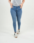 Jean Medellín Skinny Azul Medio