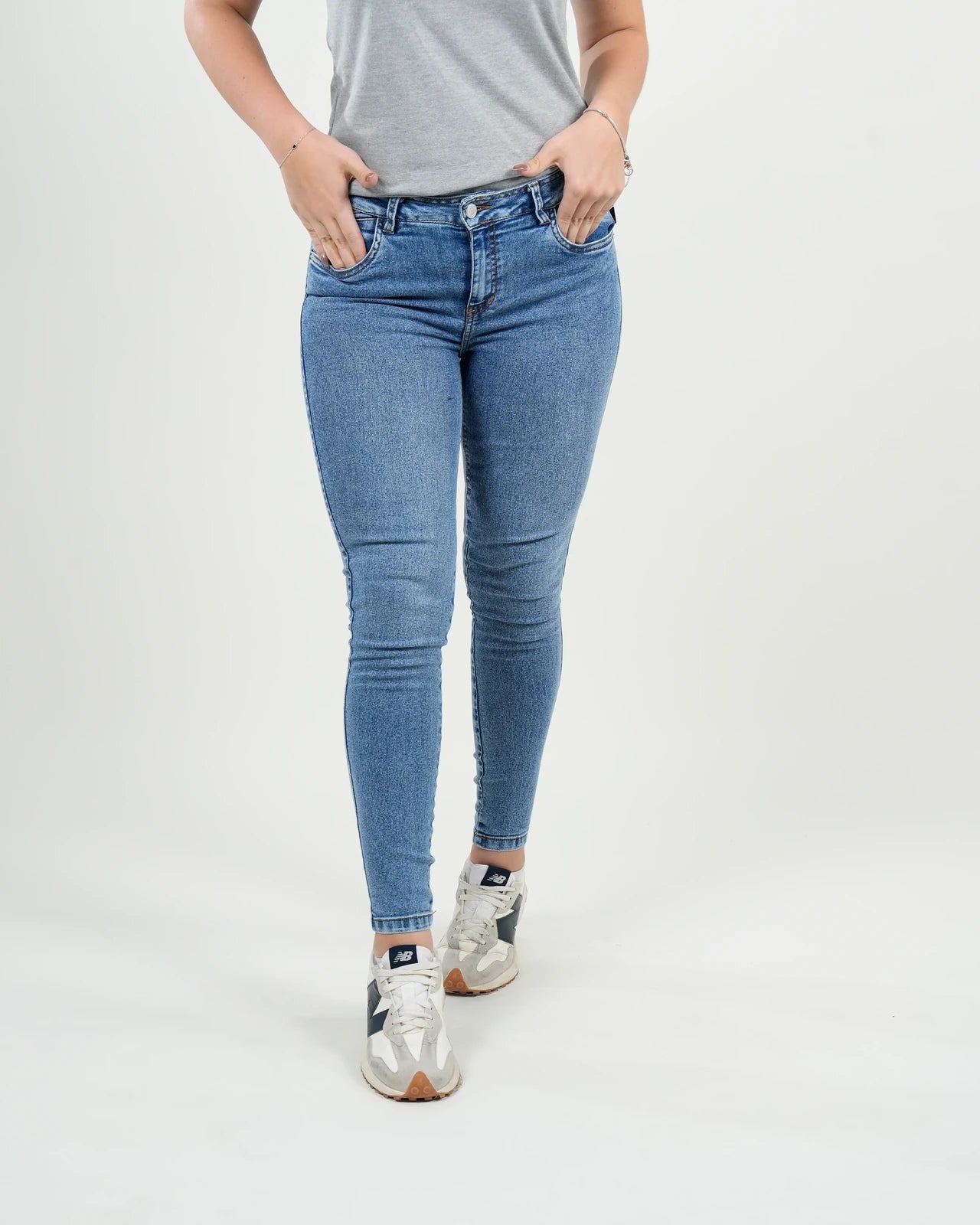 Jean Medellín Skinny Azul Medio