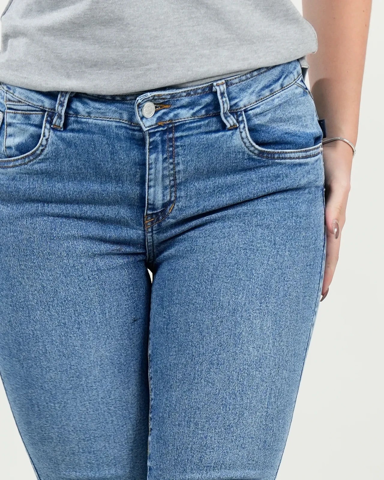 Jean Medellín Skinny Azul Medio