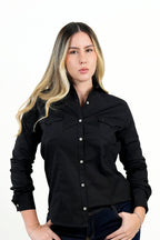 Camisa Mujer Negra Clásica "Midnight Elegance"