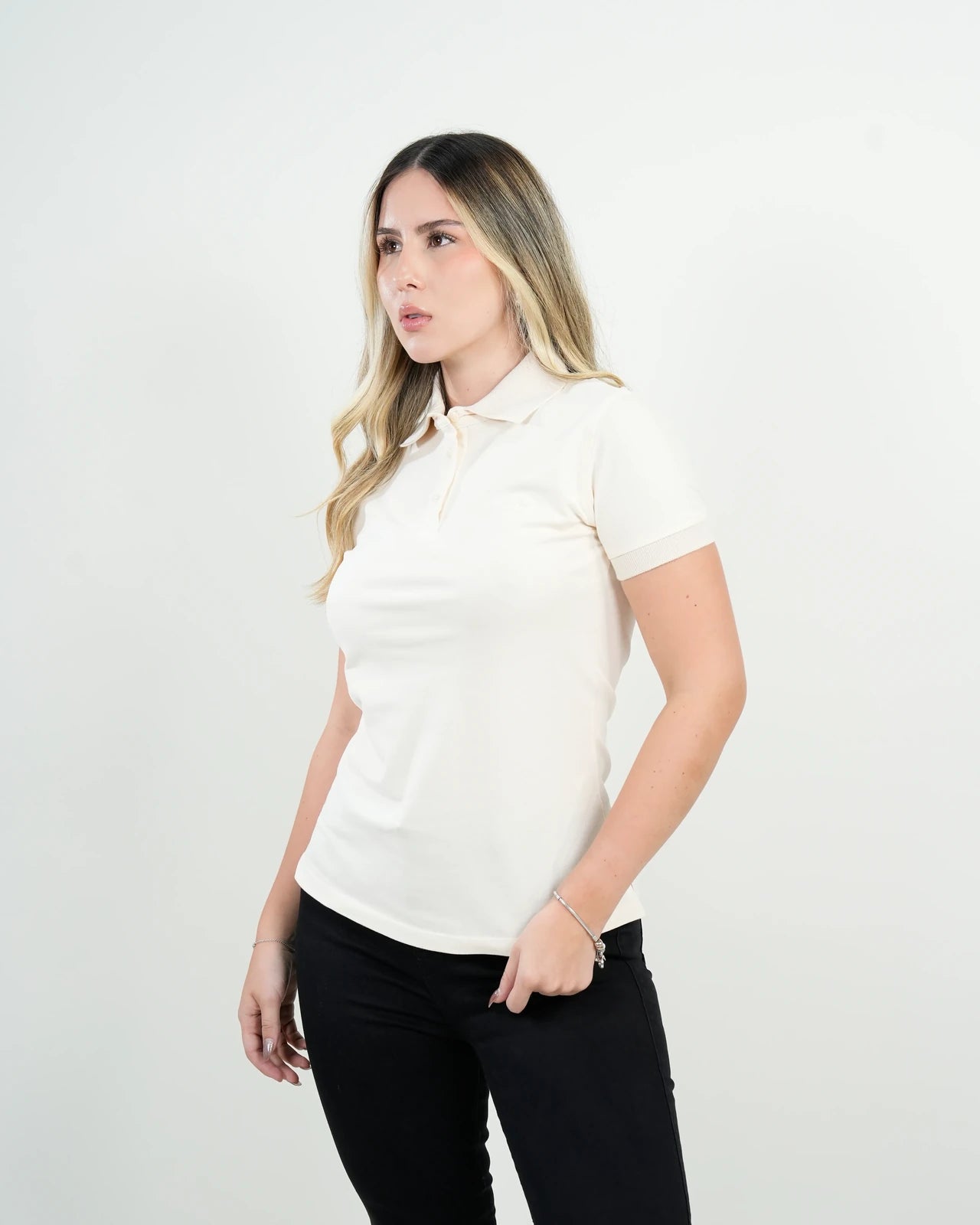 Polo Mujer Beige "Classic Ivory"