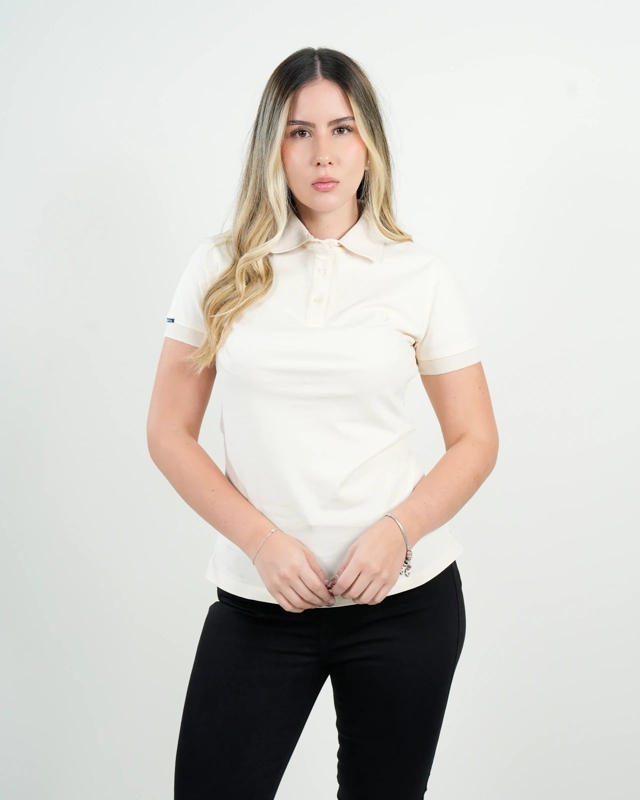 Polo Mujer Beige "Classic Ivory"