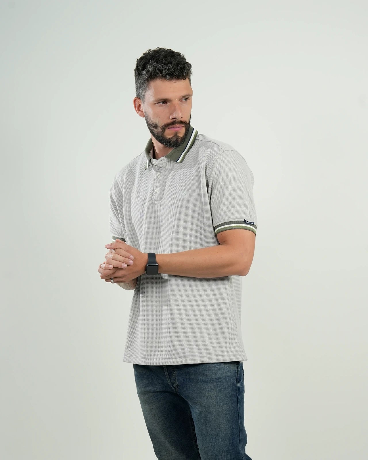 Polo Amalfi Gris Perla con Detalles Verdes