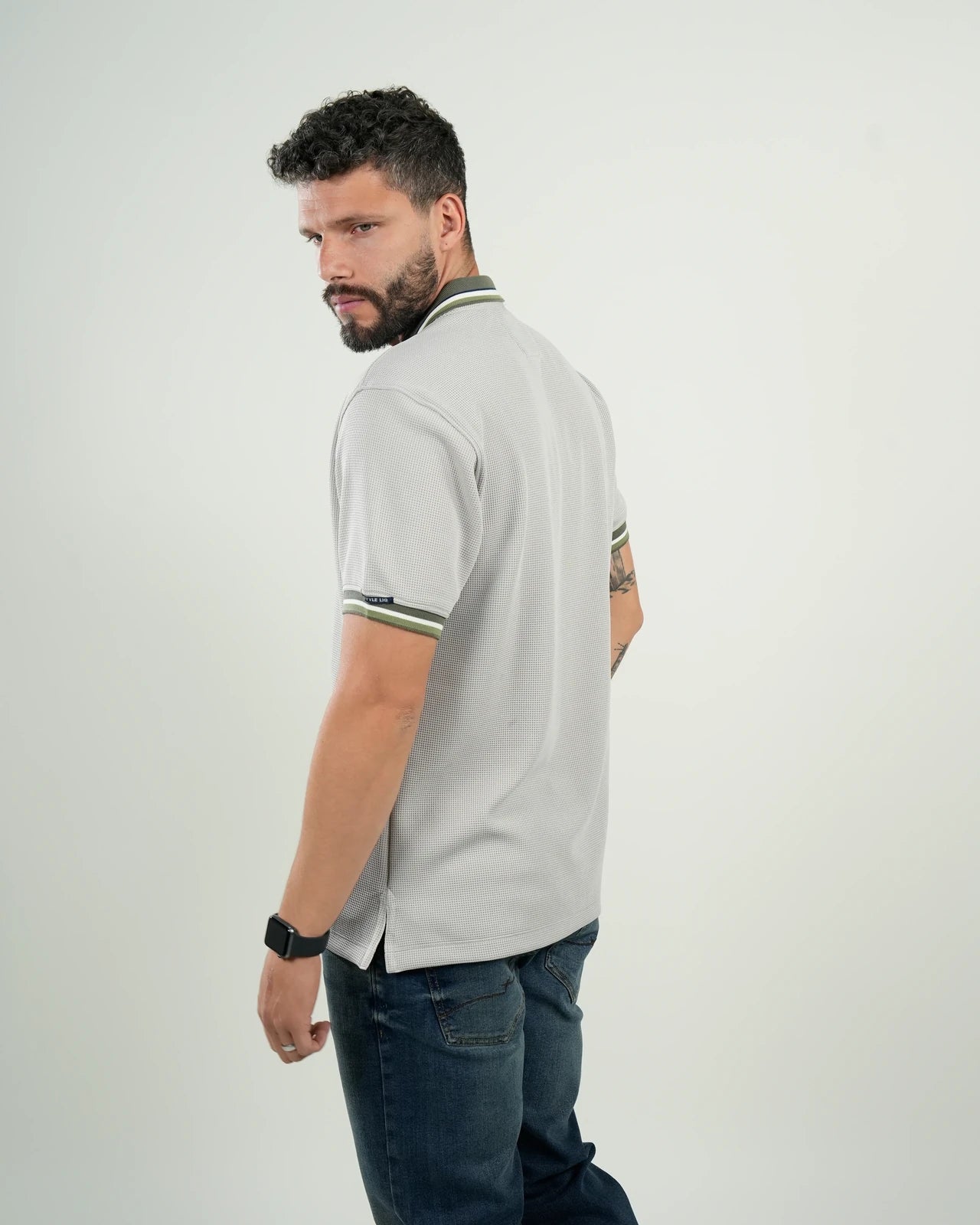 Polo Amalfi Gris Perla con Detalles Verdes