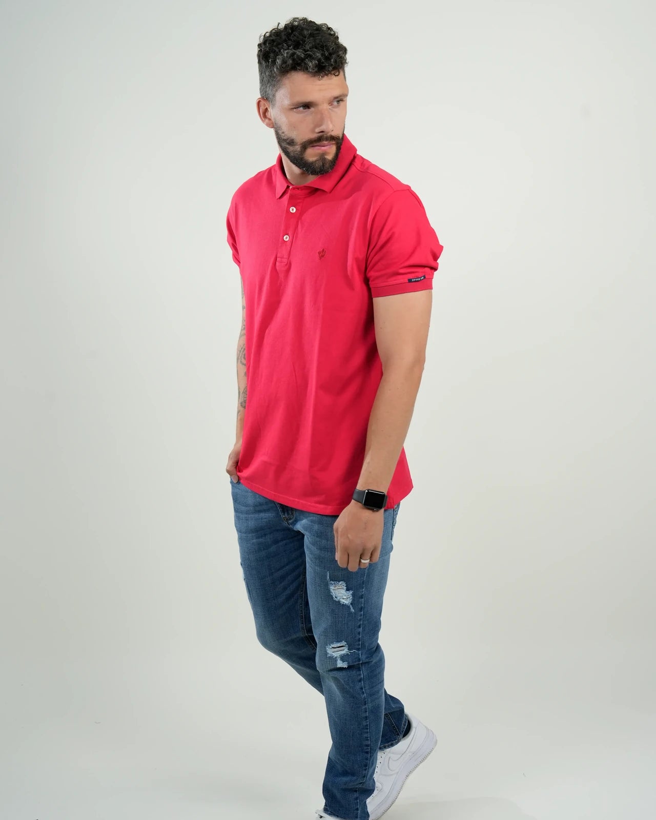 Playera tipo polo para hombre en color rojo – Estilo casual y elegante