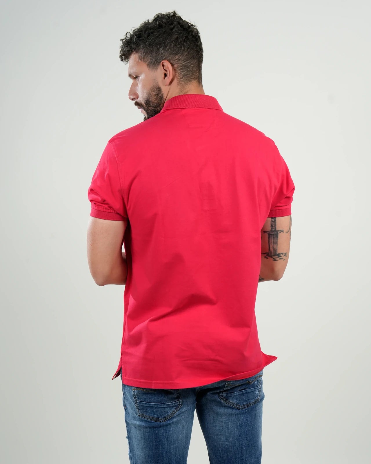 Playera tipo polo para hombre en color rojo – Estilo casual y elegante
