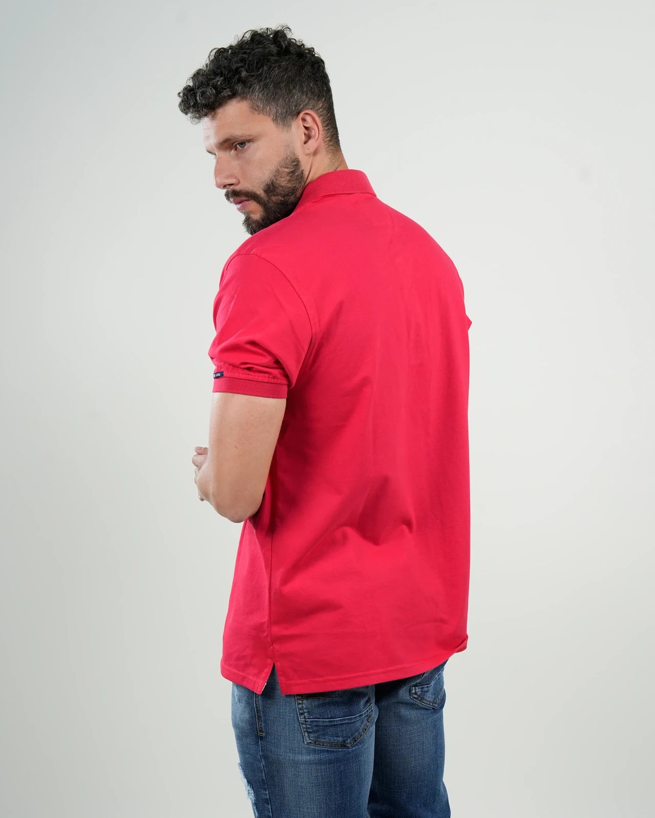 Playera tipo polo para hombre en color rojo – Estilo casual y elegante
