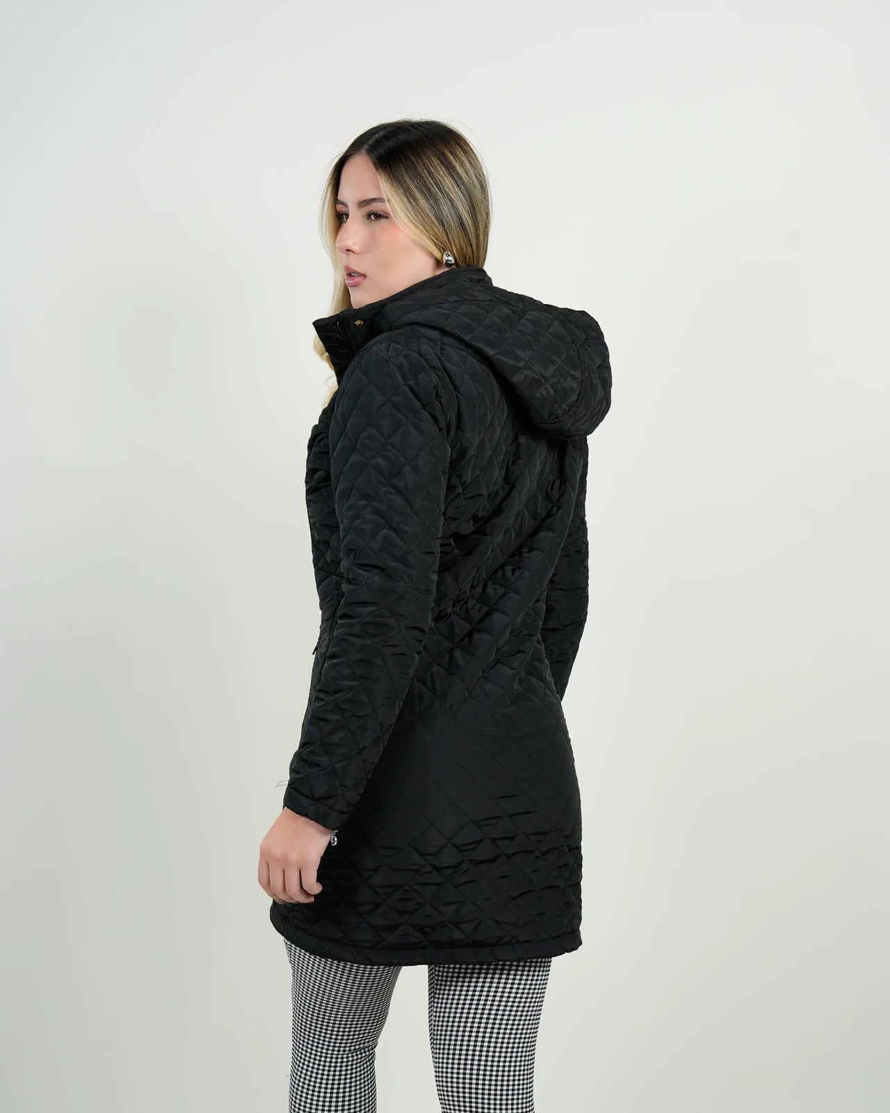 Chaqueta Negra Acolchada