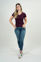 Camiseta Ashford Vino Escote V
