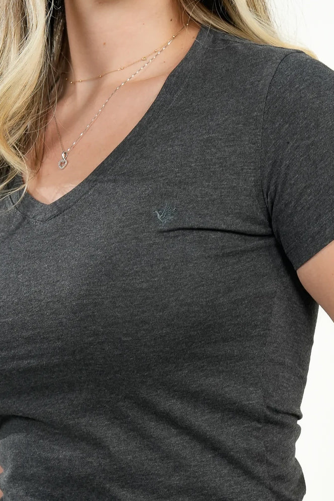 Camiseta Pembroke Gris Escote V