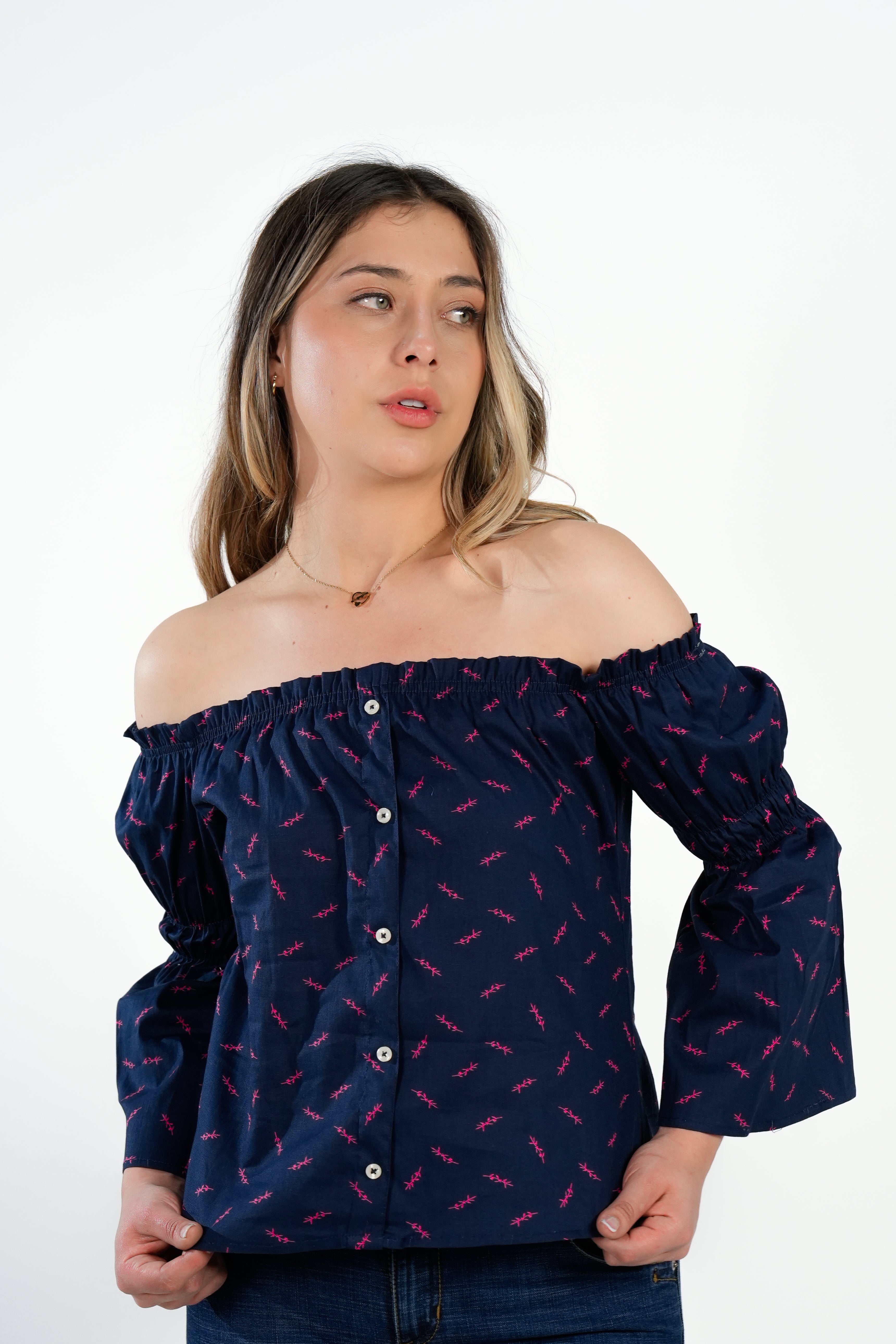Blusa hombros descubiertos midnight bloom