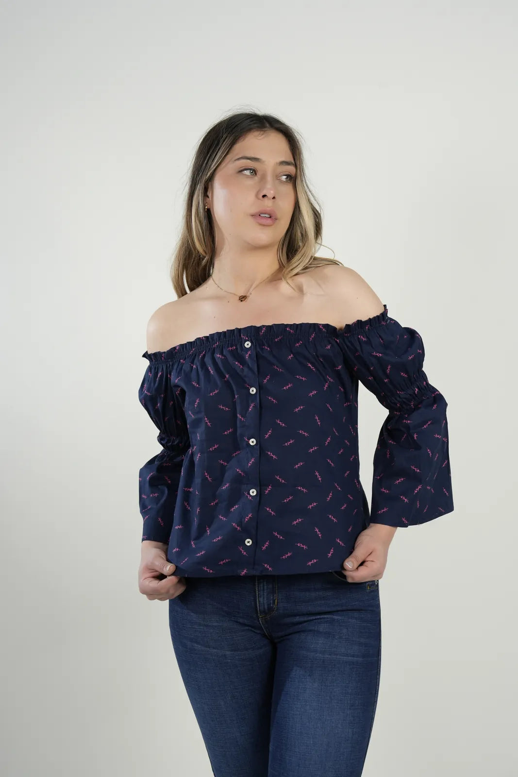 Blusa hombros descubiertos midnight bloom