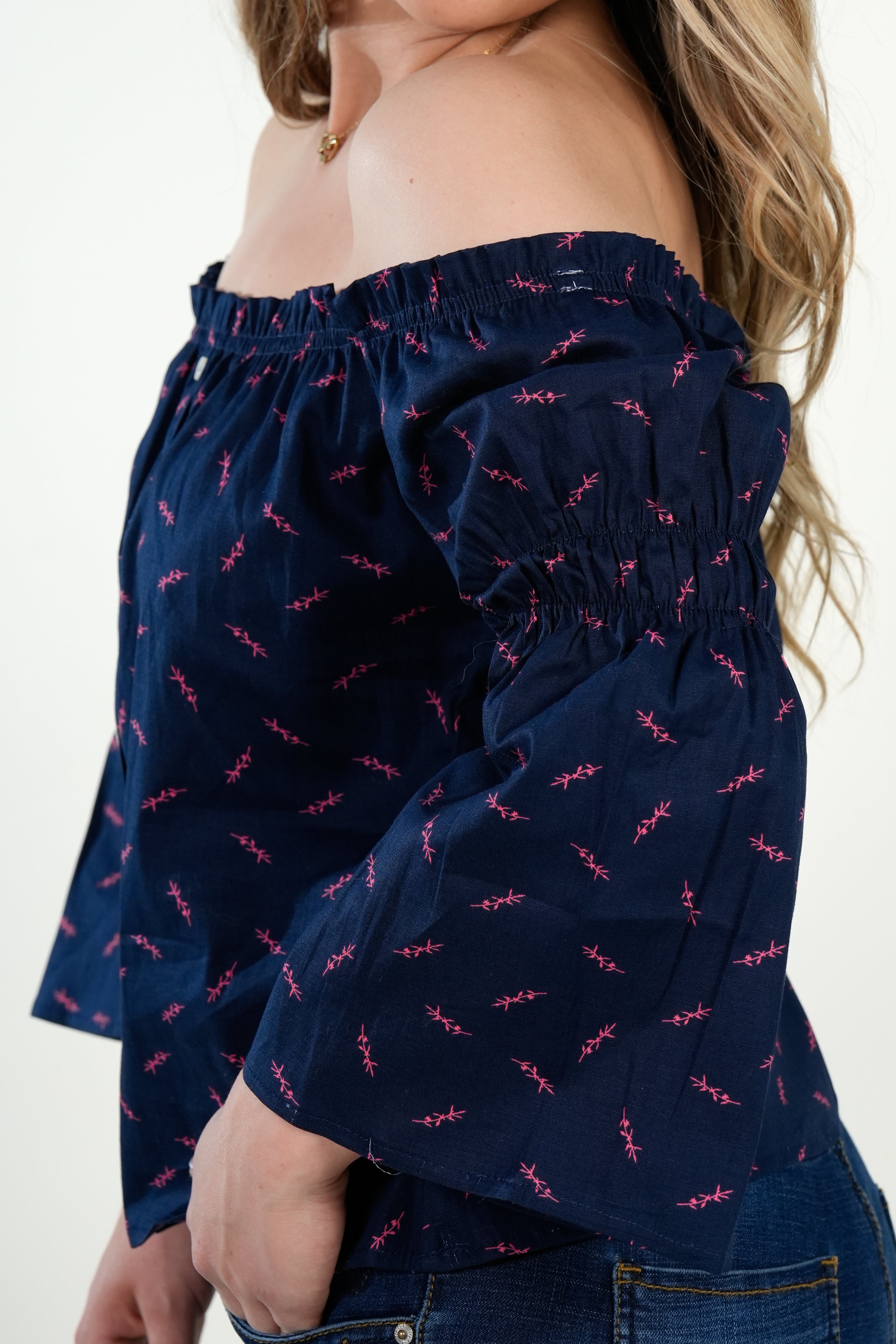 Blusa hombros descubiertos midnight bloom