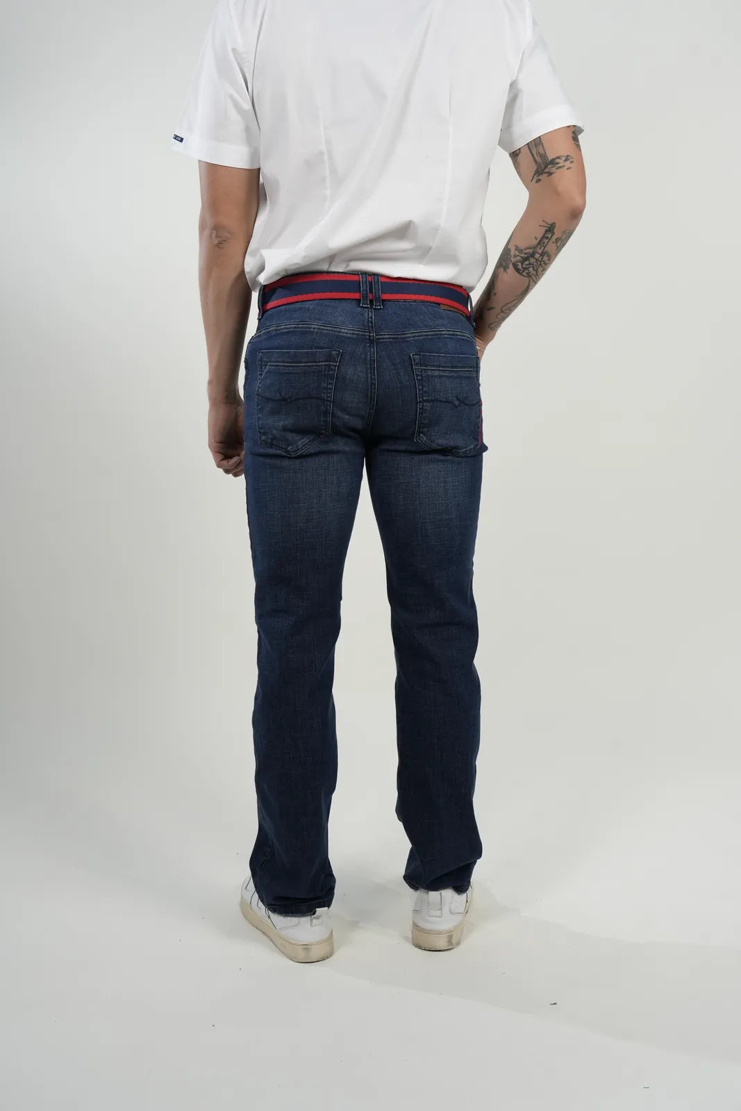 Jean Dark Blue Distressed