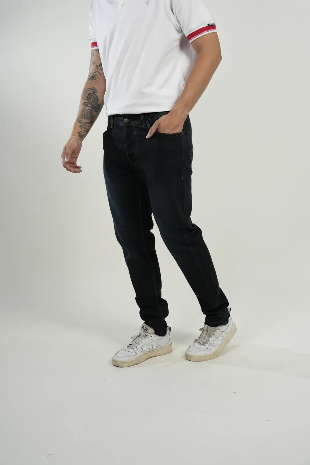 Jean Indigo Essential