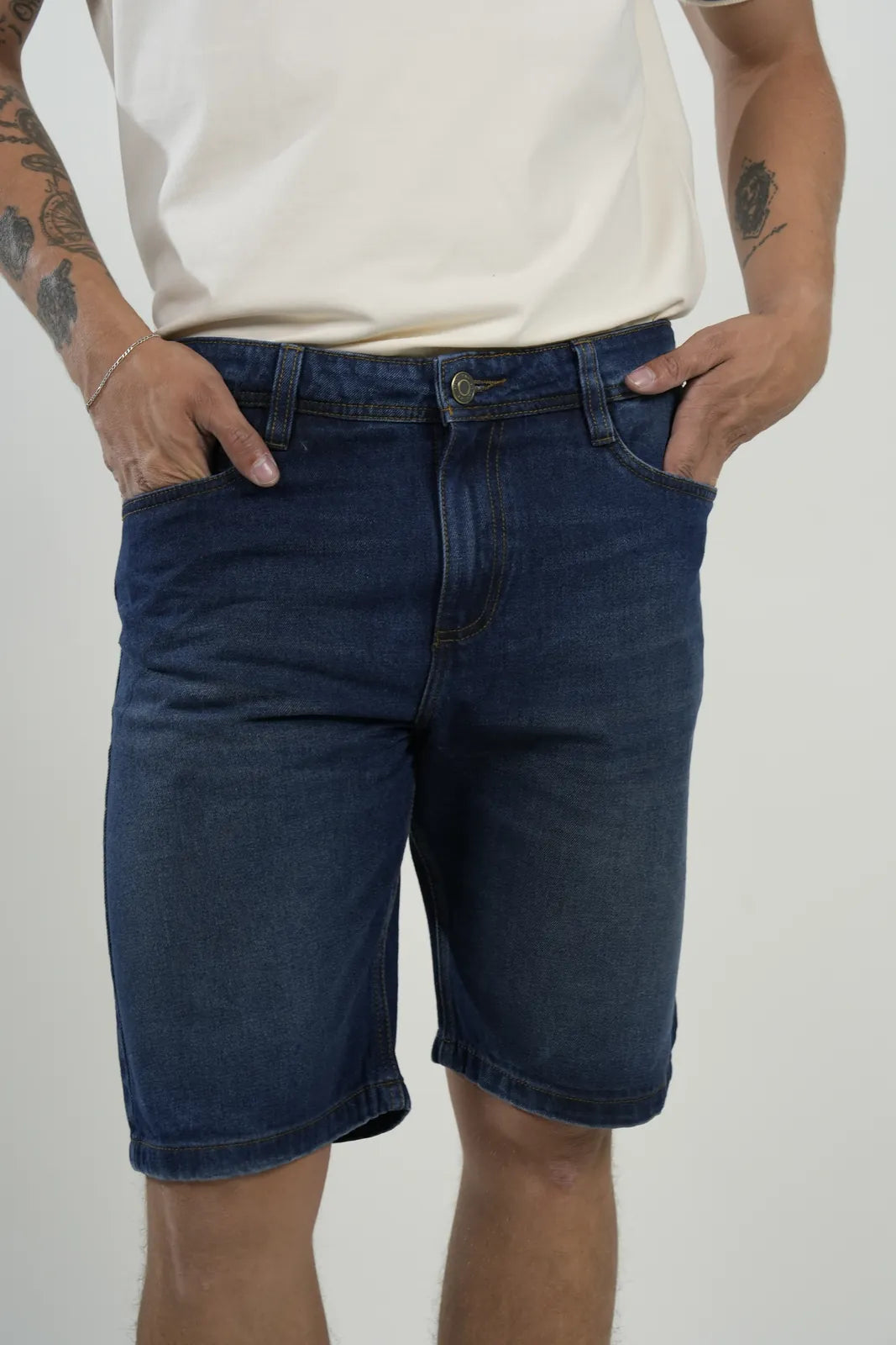 Bermuda Denim Dark Essential