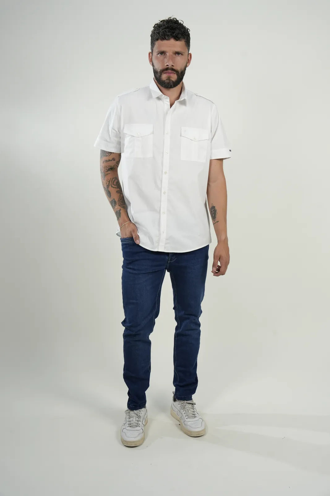 Camisa clásica manga corta