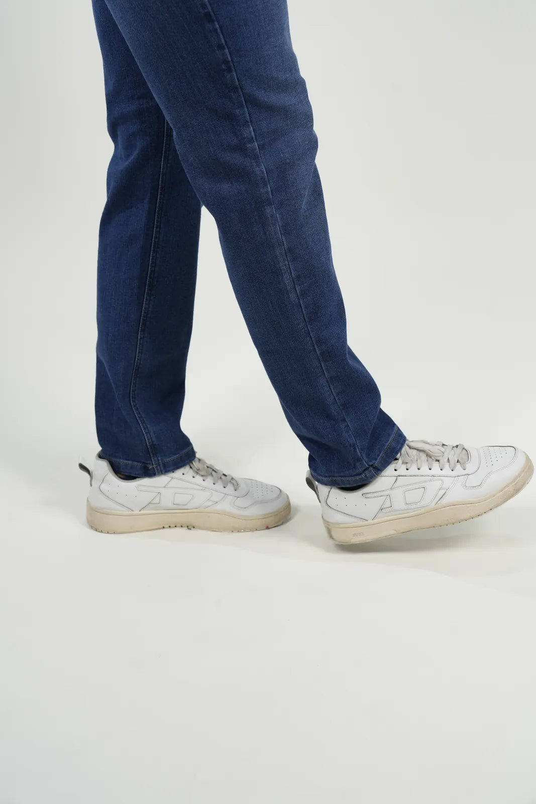 Jean clásico azul hombre