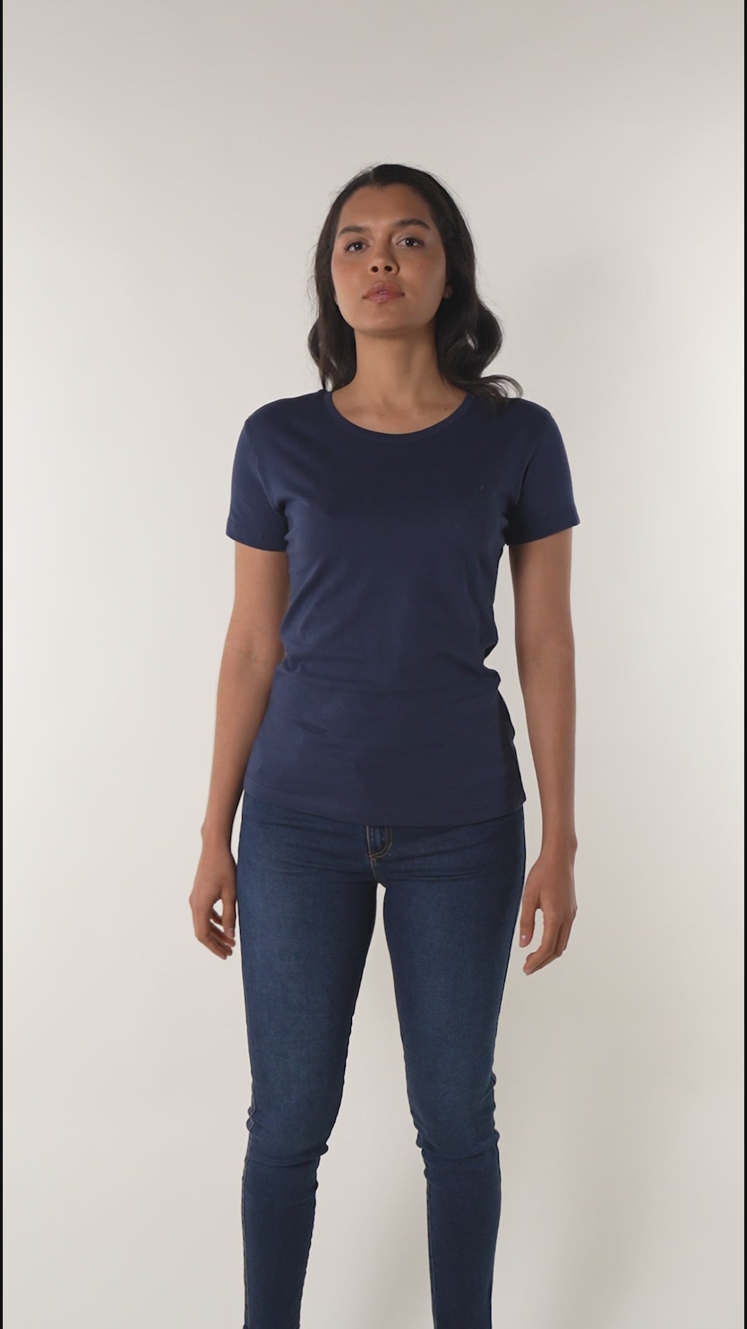 Camiseta básica mujer manga corta cuello redondo